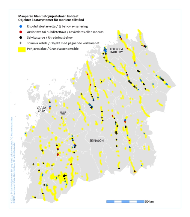 På kartbilden presenteras förorenade markområden på grundvattenområdena med olika symboler. Objekten har indelats enligt sanerings-behov i fyra klasser: objekt, där det inte finns behov av sanering, objekt, som bör bedömas eller saneras och objekt, som är i behov av utredning. Flest objekt ligger på grundvattenområdena som ligger i närheten av tätorter och bosättning.