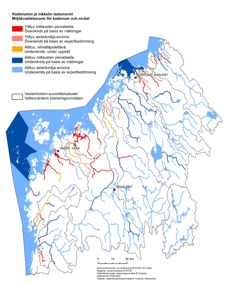 Kartta: Nikkelin ja kadmiumin laatunormit ylittyvät monissa rannikonläheisissä jokivesimuodostumissa.