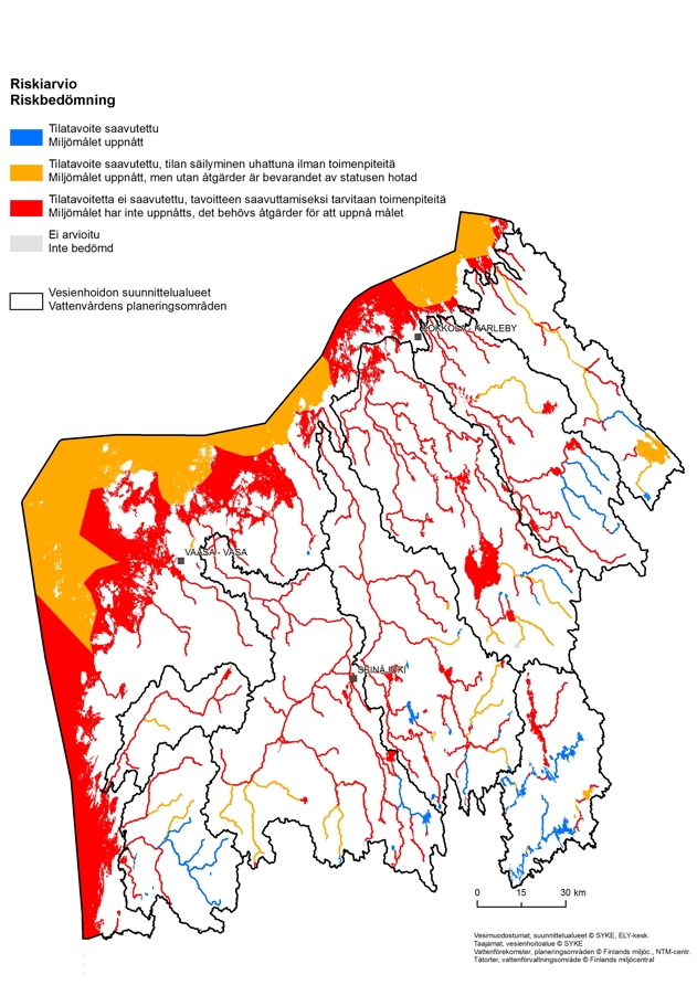 De vattendrag i vilka den goda ekologiska statusen har uppnåtts ligger huvudsakligen i avrinningsområdenas källflöden. De vattenföre-komster i vilka den goda statusen har uppnåtts, men det finns risk att den goda statusen försämrar befinner sig främst i avrinningsområde-nas övre lopp eller de är yttre kustvatten.