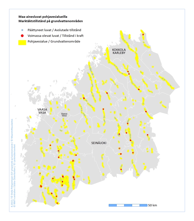 På bilden finns en karta över de österbottniska landskapen. På kartan presenteras lägen för marktäktstillstånden i grundvattenområdena med två olika symboler. Tillstånden har indelats i tillstånden som har gått ut och sådana som finns i kraft. Flest ikraftvarande tillstånd finns i Kauhajoki, Kurikka, Storå, Bötom och Alajärvi.