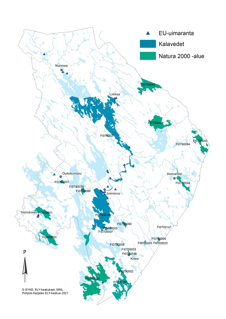 Kartta Pohjois-Karjalan vesistöistä, joihin on eri värein merkitty erityisinä alueina tarkastellut Natura 2000 -verkoston suojelukohteet, EU-uimarannat ja kalavesidirektiivin mukaiset kalavedet.
