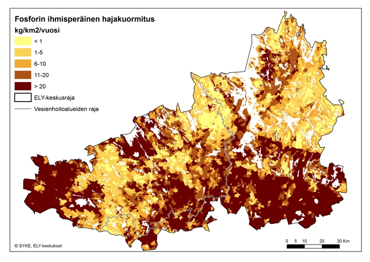 Kartta, jossa on esitetty fosforin ihmisperäinen hajakuormitus (kg/km2/v) Hämeessä.